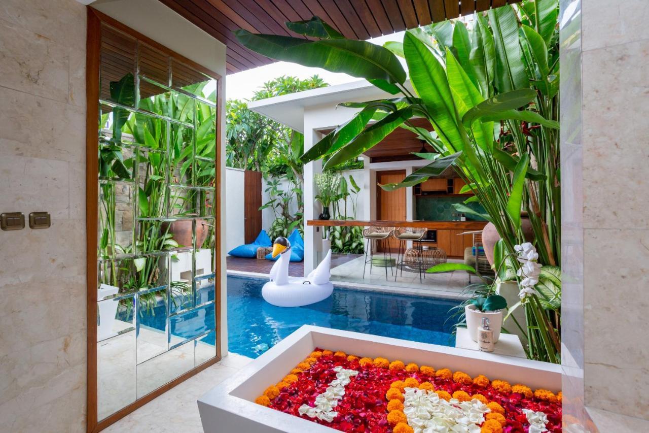 Bali Vilaasee * Seminyak (Bali)